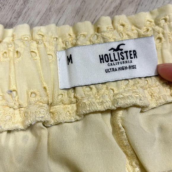 Cottagecore Buttery Yellow Cotton Eyelet Ruffled Pocketed Ultra High-Rise Shorts - Picture 5 of 6